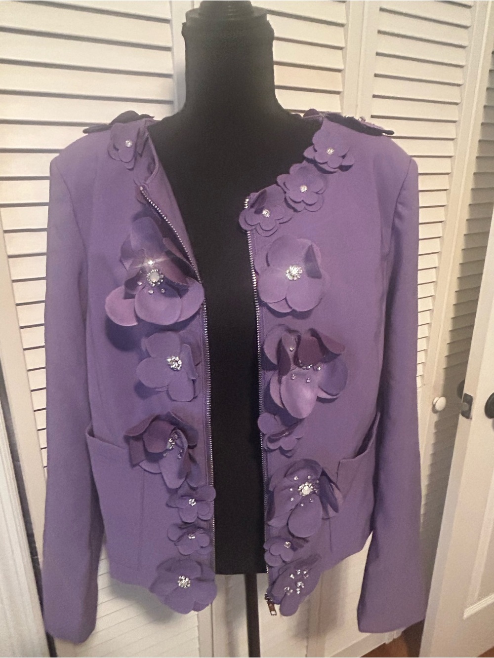 Purple Floral Appliqué Zip-Front Women's Jacket